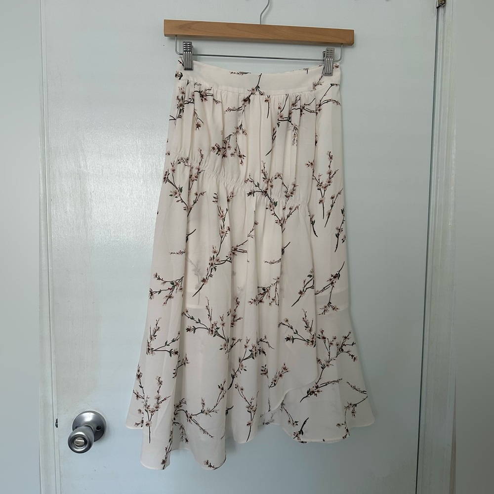 Petite Studio White Floral Maxi Skirt